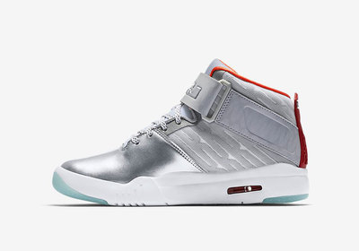 NIKE-AIR-LEBRON-AKRONITE-3.jpg