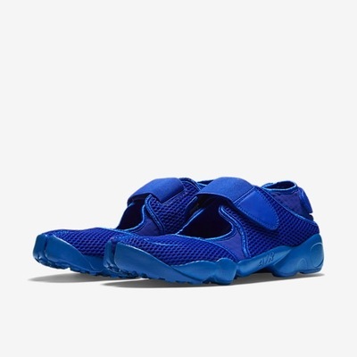 NIKE-AIR-RIFT-BR-3.jpg