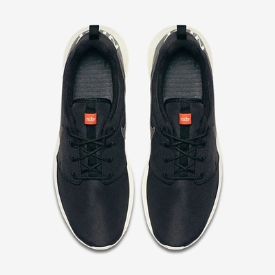 NIKE-ROSHE-ONE-RETRO-3.jpg