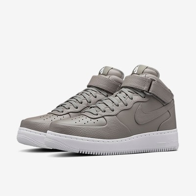 NIKELAB_AIR_FORCE1_03.jpg