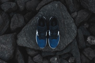 Ronnie-Fieg-x-New-Balance-998-“City-Never-Sleeps”-3-565x372.jpg
