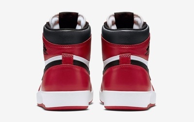 air-jordan-1-5-og-chicago-official-4.jpg