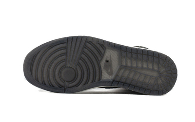 air-jordan-1-mid-winterized-black-grey-infrared-5.jpeg