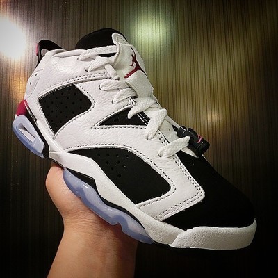 air-jordan-6-low-girls-sport-fuchsia.jpg