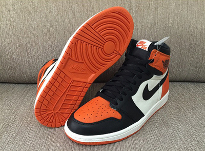 jordan-1-og-shattered-glass-5.jpg