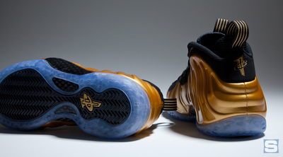nike-foamposite-metallic-gold-3.jpg