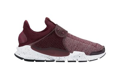 nike-sock-dart-maroon-2.jpg