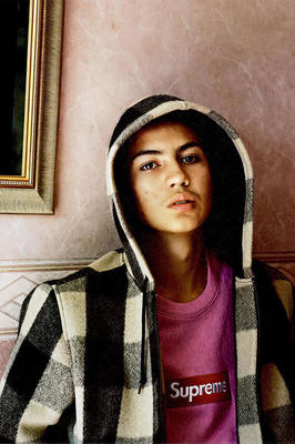 supreme-sense-magazine-fall-winter-2015-editorial-6_nw25ma.jpg