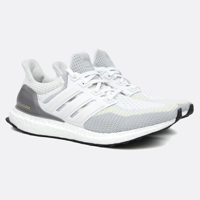 ultra-boost-white-clear-grey-s12-core-black.jpg