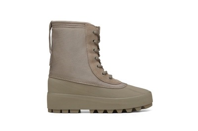 yeezy-950-duck-boot-3-1200x800.jpg